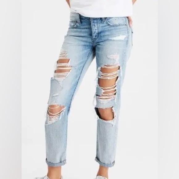 American Eagle Outfitters Denim - American Eagle Outfitters - Tomgirl Jeans
(Size: 4 regular)